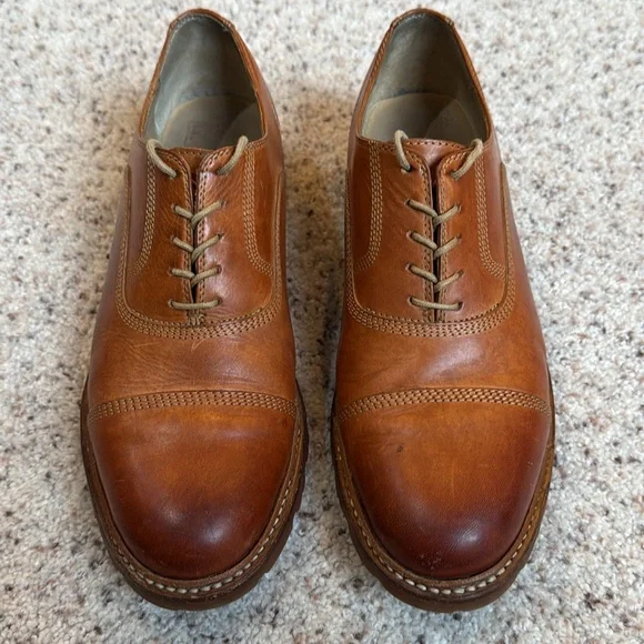 Frye – James Bal Lug Oxford Lace Up Cap Toes Shoes - Picture 1 of 15
